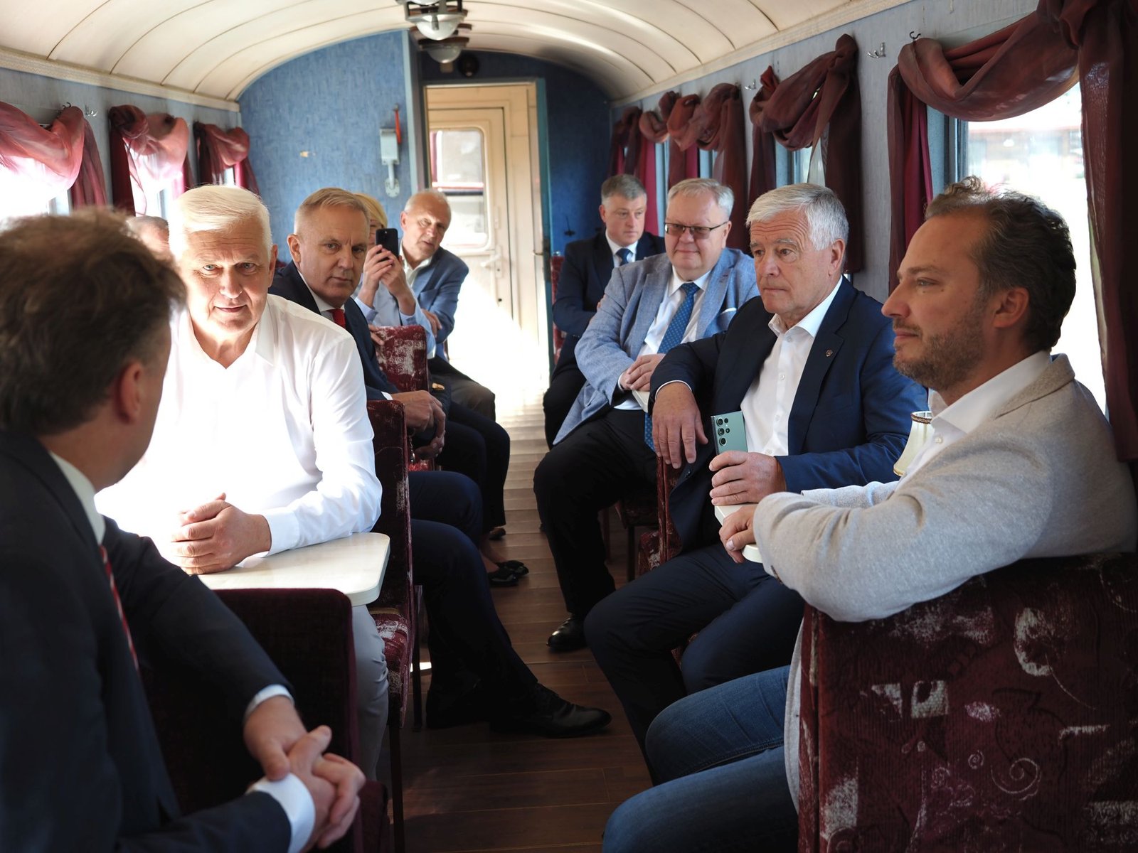 Siauruke duris atvėrė muziejus ir pristatytas gatvės meno kūrinys 12 P1011593